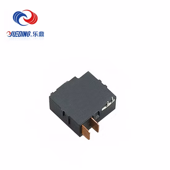 Relè elettronico a ritenuta autobloccante a impulsi su guida DIN 16A